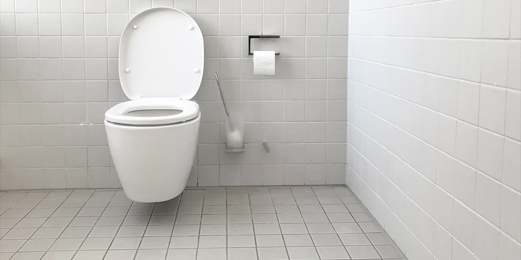 Innovative “toilet block” tech to clean & refresh -Image of a bathroom